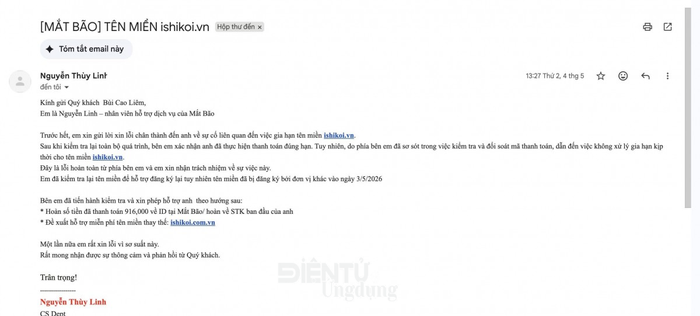 Email ngày 04/05/2026 của nhân viên Mắt Bão gửi khách hàng, xác nhận việc gia hạn tên miền không được xử lý kịp thời do sai sót trong quá trình kiểm tra và đối soát mã thanh toán.