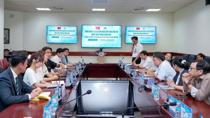 Tại buổi làm việc, hai bên tập trung trao đổi nhiều định hướng hợp tác có tính chiến lược và dài hạn