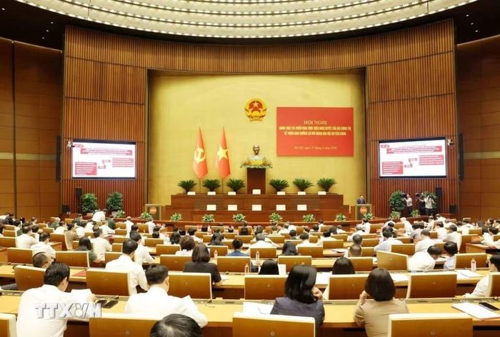Hội nghị quán triệt và triển khai thực hiện Nghị quyết số 06-NQ/TW về triển khai đường lối đối ngoại Đại hội XIV của Đảng. Ảnh: TTXVN