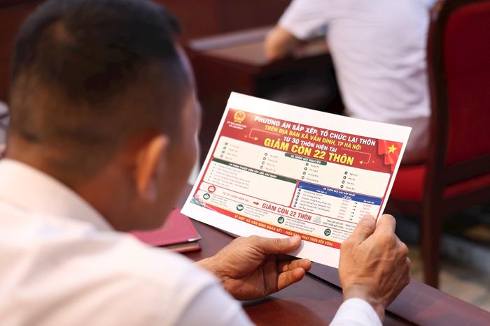 Phương án sắp xếp thôn tại xã Vân Đình được trực quan hóa để phục vụ công tác tuyên truyền. Ảnh: Lại Tấn
