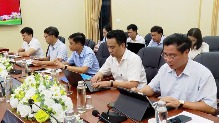 Các đại biểu dự hội nghị. Ảnh: Phùng Lương
