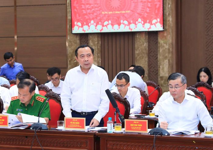 Bộ trưởng Bộ Khoa học và Công nghệ Vũ Hải Quân đề nghị Hà Nội tập trung vào một số nhóm giải pháp trọng tâm. Ảnh: Quang Thái