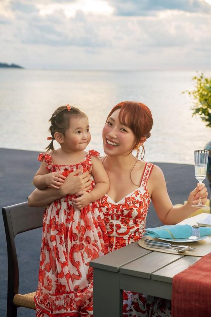Chính tình yêu của chồng đã giúp cho Lý Thùy Chang luôn hạnh phúc và gặt hái được nhiều thành công hơn trong cuộc sống.