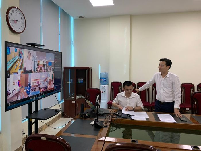 TS. Chu Quốc Thịnh, Cục trưởng Cục An toàn thực phẩm phát biểu tại hội nghị tập huấn trực tuyến.