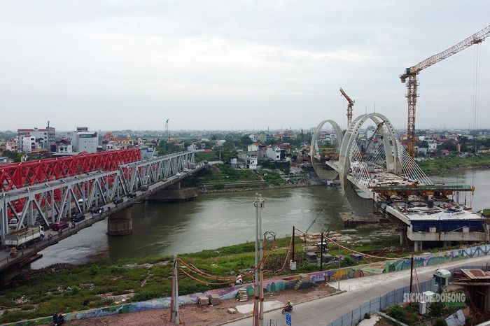 Cầu Đuống mới được thiết kế với tĩnh không thông thuyền lớn hơn đáng kể so với cầu hiện tại.