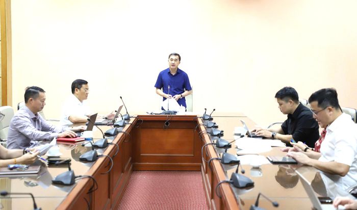Quang cảnh cuộc họp tại điểm cầu Bộ Y tế.