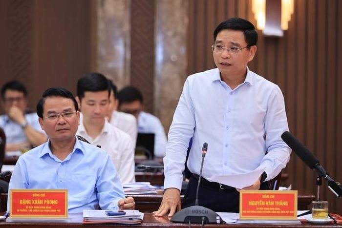Phó Thủ tướng Chính phủ Nguyễn Văn Thắng phát biểu.