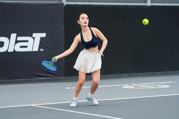 Bên cạnh tennis, nội dung pickleball cũng thu hút sự quan tâm lớn từ người chơi.
