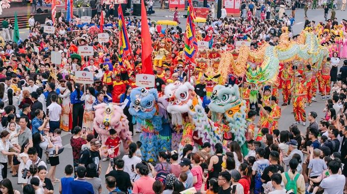 Lễ hội Hoa Phượng Đỏ đã trở thành thương hiệu văn hóa thường niên độc đáo của Hải Phòng