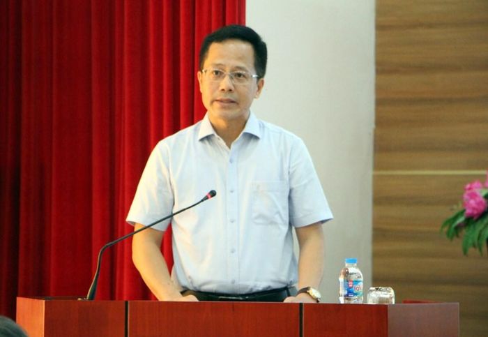 Ông Nguyễn Thành Anh, Giám đốc NXB Giáo dục tại TP.HCM công bố Quyết định thành lập Ban tổ chức và Ban chỉ đạo cuộc thi