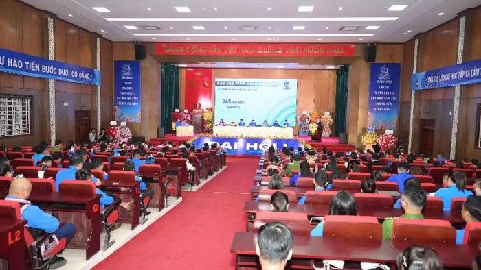 Đại hội Hội Liên hiệp Thanh niên Việt Nam tỉnh Lào Cai lần thứ I với khẩu hiệu hành động “Khát vọng-Tiên phong-Sáng tạo-Hội nhập”.