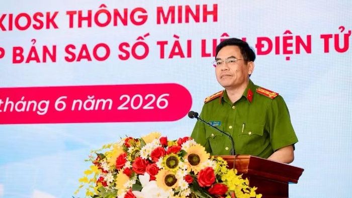 Đại tá Đỗ Hoài Nam, Phó Giám đốc Công an tỉnh Ninh Bình, phát biểu tại buổi lễ.