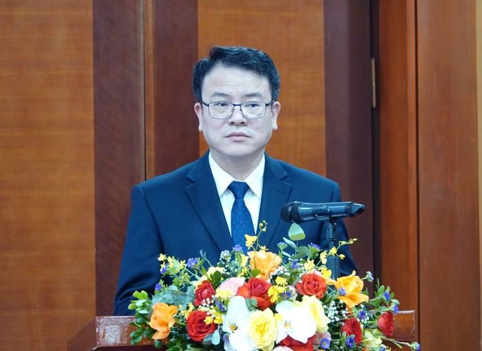 Thứ trưởng Tài chính Trần Quốc Phương phát biểu tại lễ ký kết.