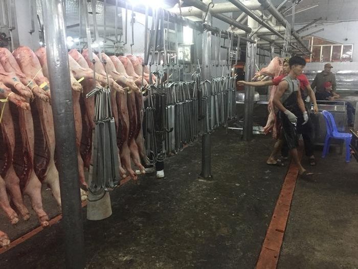 Giá heo mảnh, heo pha lóc đều giảm