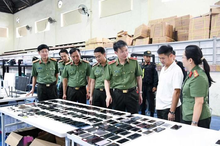 Cơ quan công an thu giữ nhiều tang vật liên quan. Ảnh: Công an cung cấp 