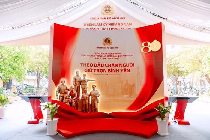 Công an TPHCM triển lãm kỷ niệm 80 năm Ngày truyền thống Lực lượng An ninh Nhân dân