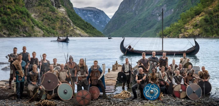 Tin thể thao, đội tuyển Na Uy hóa thân thành các chiến binh Viking. Ảnh: NFF