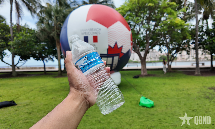 FIFA có quyết định gây tranh cãi với chai nước.