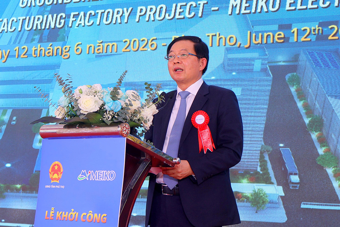 Phó thủ tướng Hồ Quốc Dũng phát biểu chỉ đạo buổi lễ.