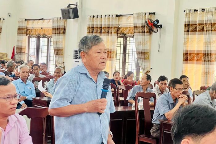 Cử tri kiến nghị nhiều vấn đề cấp bách.