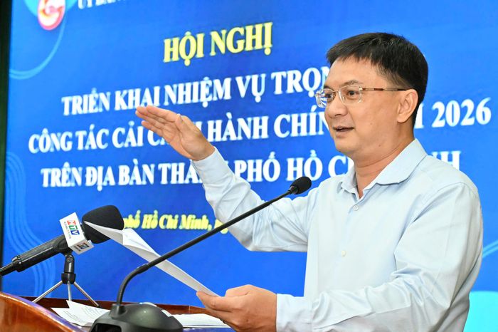 Phó Chủ tịch UBND TPHCM Nguyễn Mạnh Cường phát biểu chỉ đạo hội nghị. Ảnh: VIỆT DŨNG