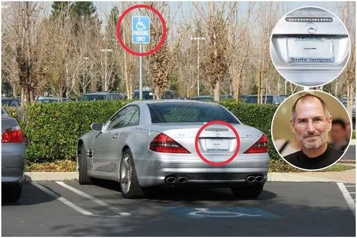 Khi chuyển sang dùng chiếc Mercedes-Benz SL55 ông cũng vẫn giữ thói quen y như vậy, cứ 6 tháng lại đổi một chiếc mới có thiết kế và màu sắc tương tự. Tuy nhiên, lý do của việc đổi xe này không phải do ông khó tính, không chấp nhận chiếc xe bị xước xát mà do ông không thích lắp biển số cho xe.