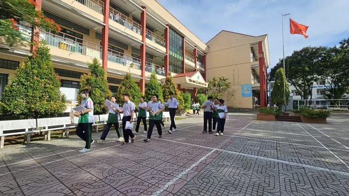 Thí sinh tại Điểm thi Trường THPT Thực hành Sư phạm (Đại học Cần Thơ).