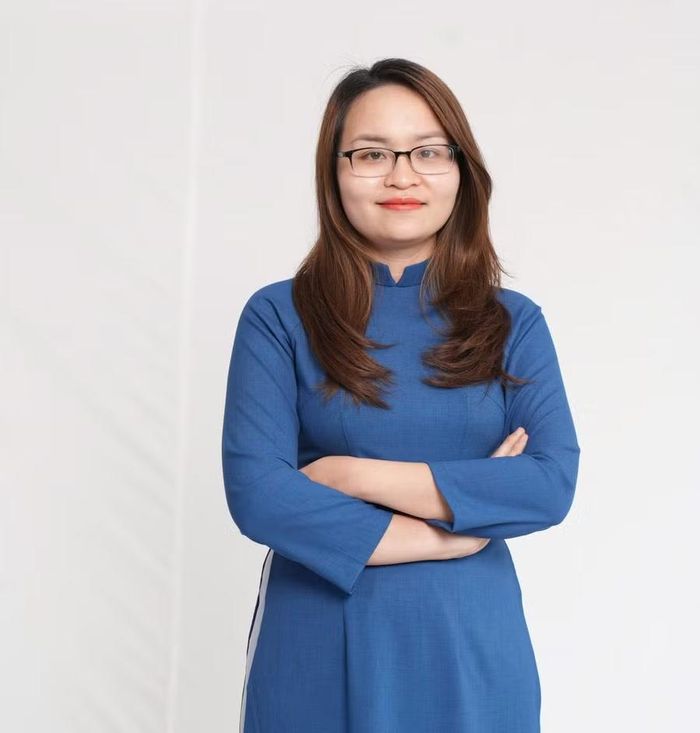 Cô Phạm Thị Việt Chinh.