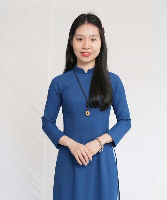 Cô Phan Kim Phượng - Tổ phó tổ Tiếng Anh, Trường THPT Ban Mai.