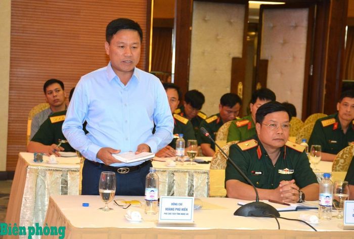 Đồng chí Hoàng Phú Hiền, Phó Chủ tịch Ủy ban nhân dân tỉnh Nghệ An phát biểu tại buổi làm việc. Ảnh: Viết Lam