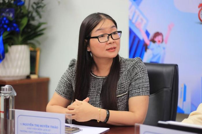 "Với điểm 5-6, không quá khó để các bạn hoàn thành chương trình học phổ thông", cô Thảo nhận định.