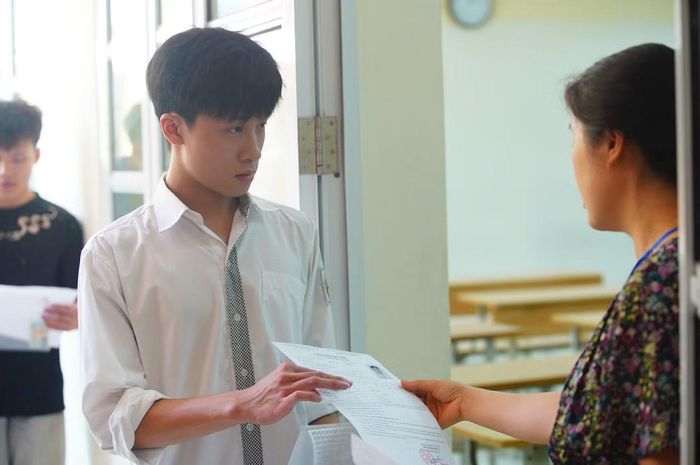 Trưa nay, thí sinh hoàn thành bài thi các môn tự chọn, kết thúc Kỳ thi Tốt nghiệp THPT 2026 (Ảnh: Duy Phạm)