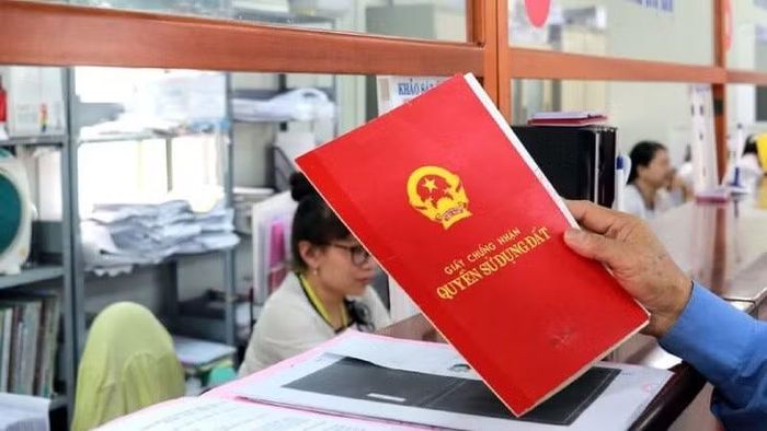 Trong 5 tháng đầu năm, TPHCM đã cấp giấy chứng nhận cho 18.661 căn nhà.
