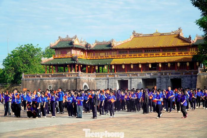 Chặng 2 Hành trình là dịp để thanh niên cả nước tìm hiểu sâu sắc hơn về truyền thống cách mạng, lịch sử và văn hóa đặc sắc của vùng đất Cố đô.