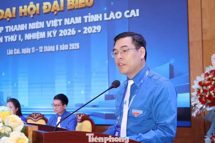 Anh Hà Đức Hải - Bí thư Tỉnh Đoàn, Chủ tịch Hội LHTN Việt Nam tỉnh Lào Cai khóa I, nhiệm kỳ 2026 - 2029 phát biểu Đại hội.