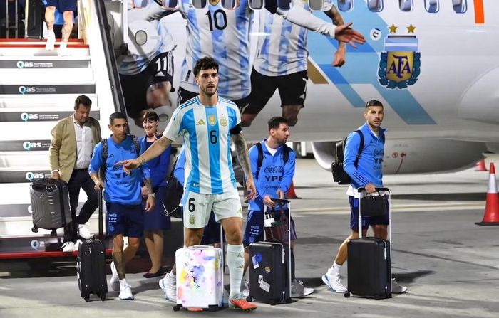 Là sự bổ sung muộn của đội tuyển Argentina tại World Cup 2026, liệu Senesi có cạnh tranh được suất đá chính?