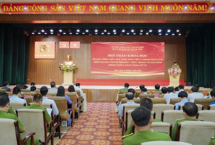 Toàn cảnh buổi hội thảo.