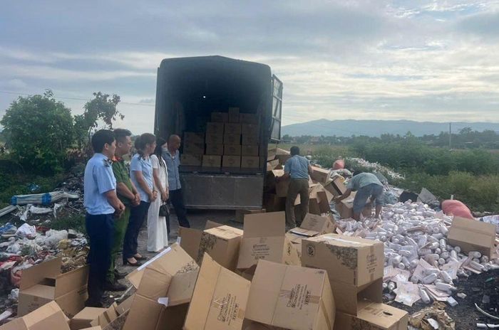 Tổ chức tiêu hủy sản phẩm vi phạm.
