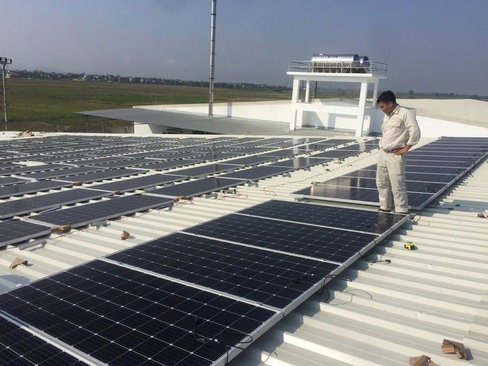 Điện mặt trời mái nhà mang lại hiệu quả kinh tế và góp phần chuyển đổi xanh.