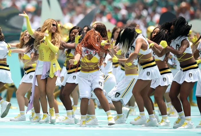 Vũ điệu nồng cháy tại lễ khai mạc World Cup 2026. Ảnh: FIFA.COM