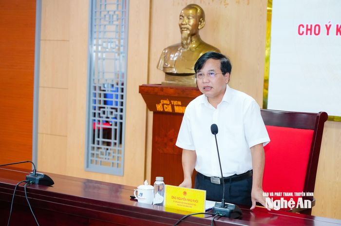 Phó Chủ tịch HĐND tỉnh Nguyễn Như Khôi kết luận phiên họp. Ảnh: T.L