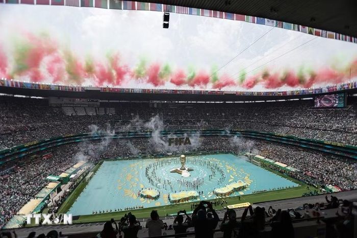 Các nghệ sỹ trình diễn tại Lễ khai mạc FIFA World Cup 2026 ở Mexico City, Mexico ngày 11/6/2026. (Ảnh: THX/TTXVN)