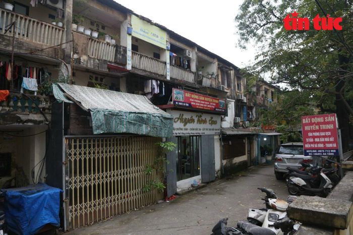 Trong nhiều năm qua, TP Hà Nội mới cải tạo được gần 20 chung cư cũ.