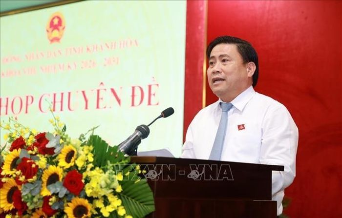 Ông Lâm Đông, Phó Bí thư Tỉnh ủy, Chủ tịch HĐND tỉnh Khánh Hòa, phát biểu.
