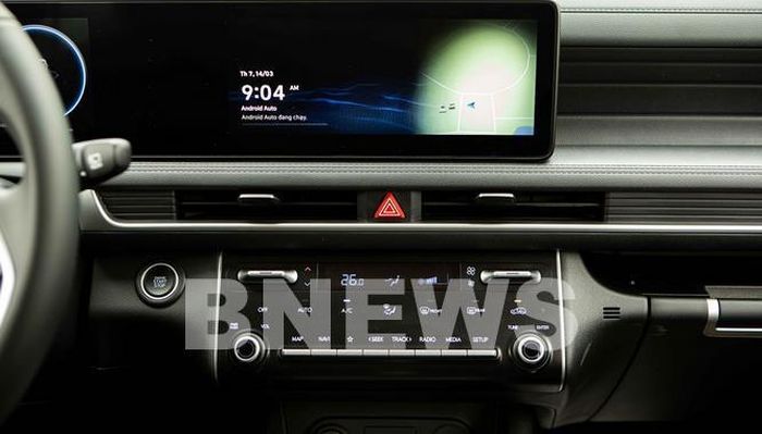 Hyundai Stargazer sở hữu danh sách dài các trang bị ADAS, vượt trội so với đối thủ. Ảnh: Văn Xuyên/BNEWS/TTXVN