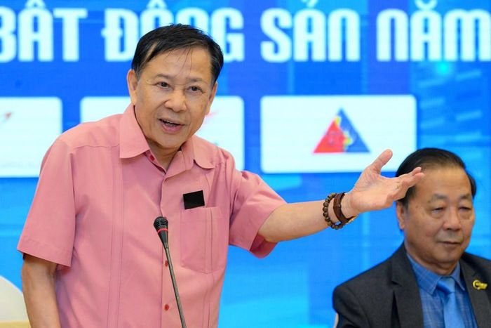 Theo ông Nguyễn Văn Khôi - Chủ tịch Hiệp hội Bất động sản Việt Nam, rủi ro đầu tiên mà doanh nghiệp đang phải đối mặt là độ trễ của giá đất. Ảnh: Thu Hằng/Bnews/vnanet.vn