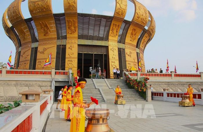 Đền thờ Vua Hùng, Phường Bình Thủy, thành phố Cần Thơ. Ảnh: Nguyễn Hằng - TTXVN