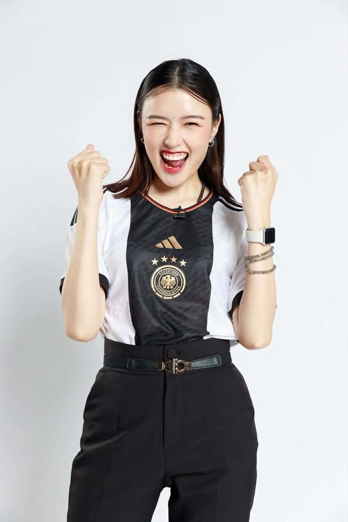 Saostar: Nhiều người chỉ đồng hành với đội tuyển khi chiến thắng. Điều gì khiến Phương Chi ở lại với đội tuyển lâu như vậy?