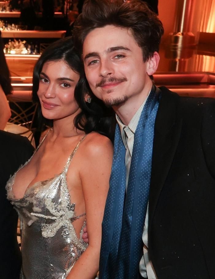 Cả người mẫu Kylie Jenner và Timotheé Chalamet ngày càng cởi mở trước công chúng.