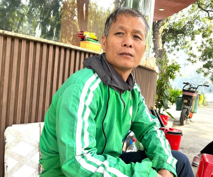 Ông Đỗ Ngọc Tôn (55 tuổi), tài xế xe ôm công nghệ